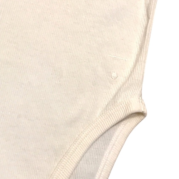 🆕 Gray Label Organic Ivory Ribbed Bodysuit - Picture 3 of 3